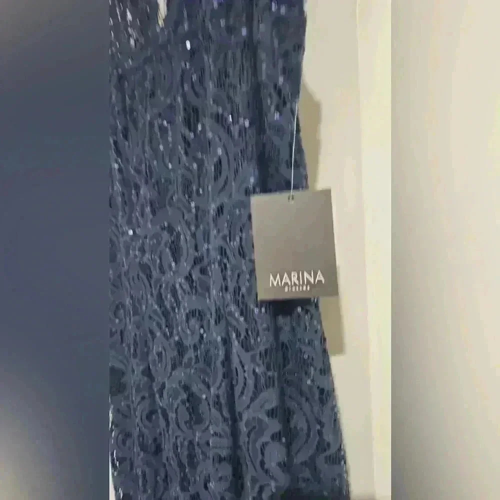 MARINA
Sequin Lace Sheath Dress size 10 (nwt) - Picture 4 of 4